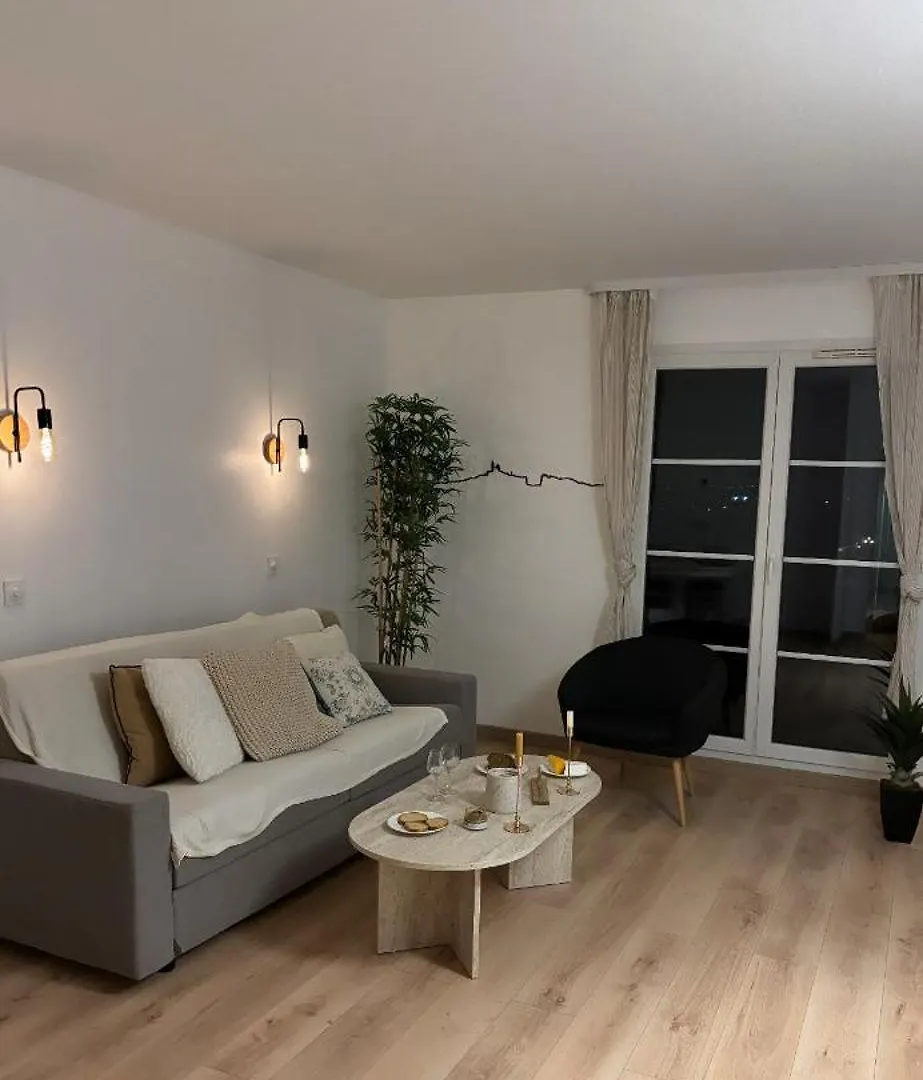 Magnifique Appartement Lumineux Avec Piscine Mallemort