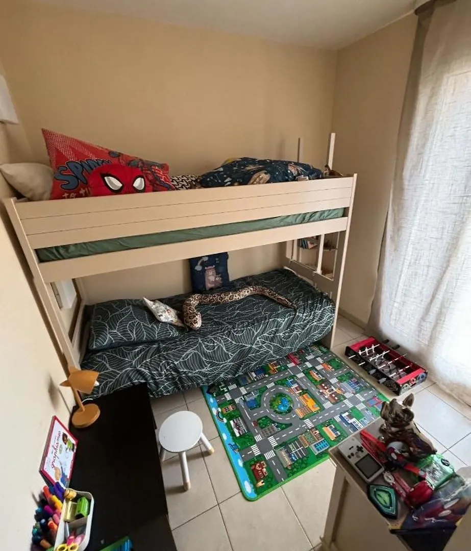 Magnifique Appartement Lumineux Avec Piscine Mallemort